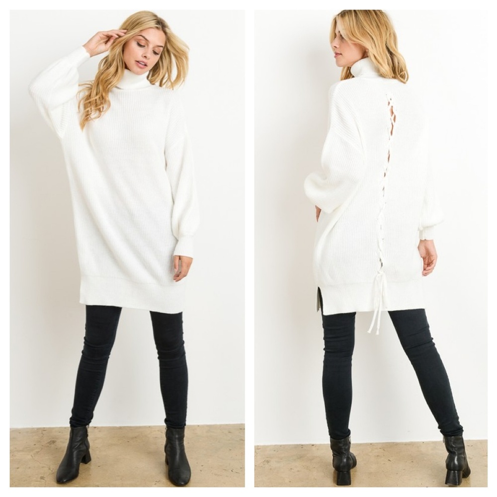 🦋MAKE AN OFFER!🦋 Ivory Turtleneck Sweater - Picture 3 of 5